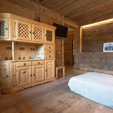 Casa Aquila * Cortina d'Ampezzo